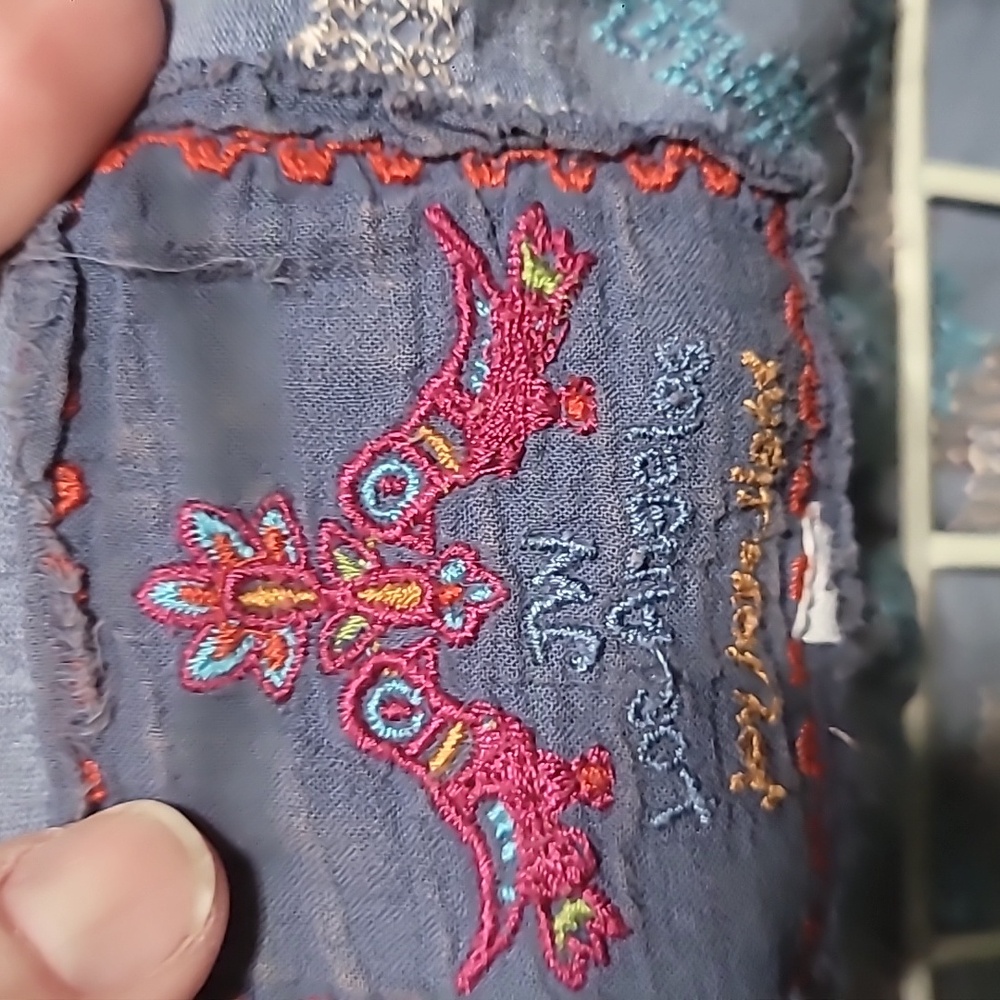 JOHNNY WAS BOHO EMBROIDERED BLOUSE TUNIC TOP Blue Women’s Size M/L (21 Ptp) - Picture 3 of 6